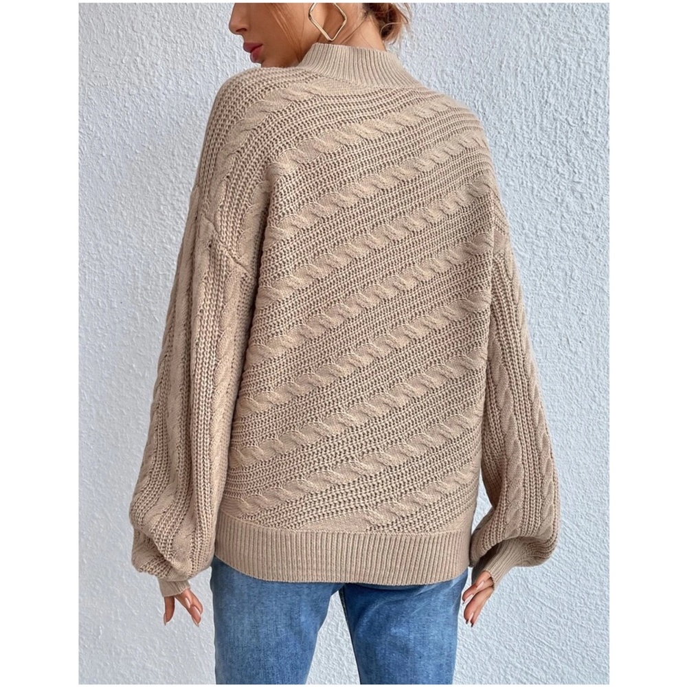 Cozy Chunky Knit Oversized Sweater Top - Picture 3 of 6